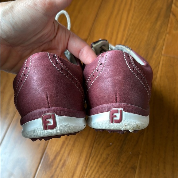 FootJoy Women’s Oxford Golf Shoes - Picture 6 of 9